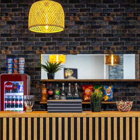 Hotel A4 Wroclaw - Bielany Бєлани-Вроцлавскє Екстер'єр фото
